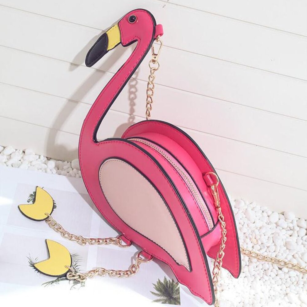 Flamingo Shaped 3D Crossbody Handbag/ Tropical Purse With Gold Chain Strap - NWT